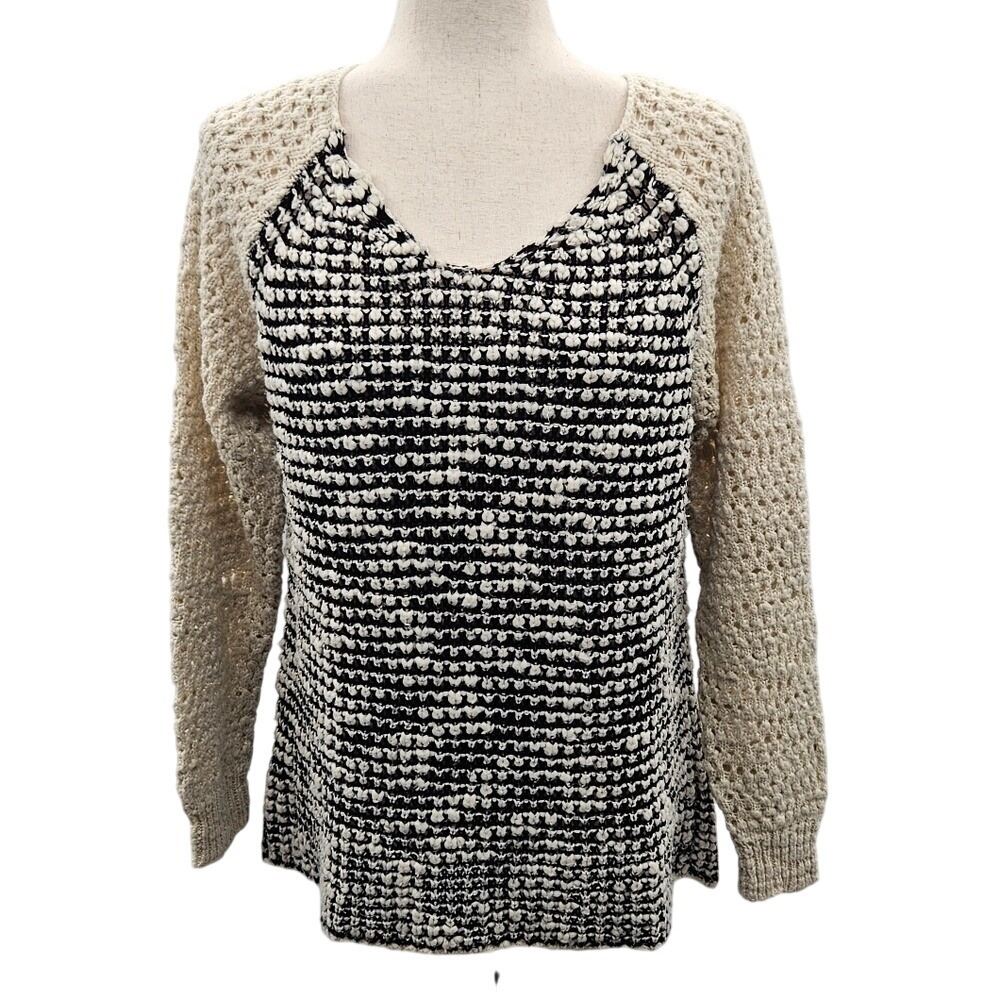 Quinn Women Black‎ White Textured Knit Raglan Sweater Long Sleeve V Neck M